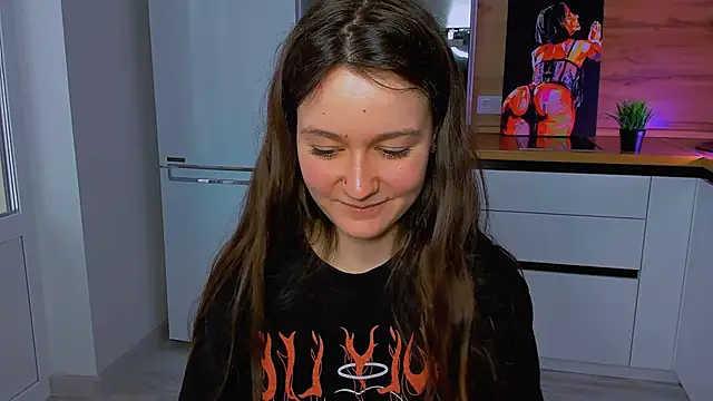 Snapshot of ameli_moon chatting on 02.18.25 ameli moon online show from 02.18.25