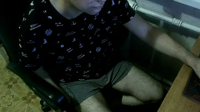 Snapshot of AlDON59 chatting on 12.22.24 AlDON59 online show from 12.22.24