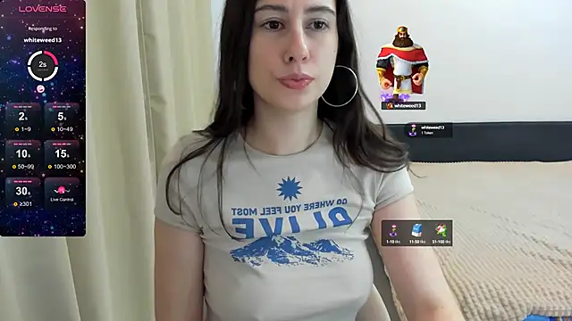 Snapshot of briannababy_ chatting on 12.15.24 briannababy  online show from 12.15.24