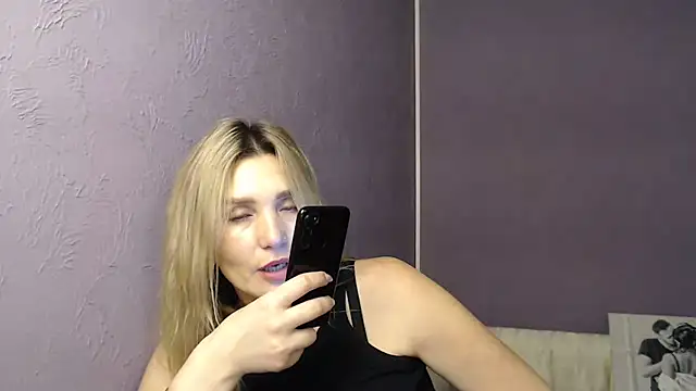 Snapshot of _sexy_lady chatting on 12.04.24 sexy lady online show from 12.04.24
