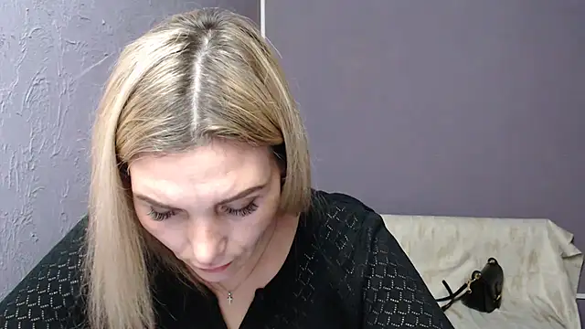 Snapshot of _sexy_lady chatting on 01.24.25 sexy lady online show from 01.24.25