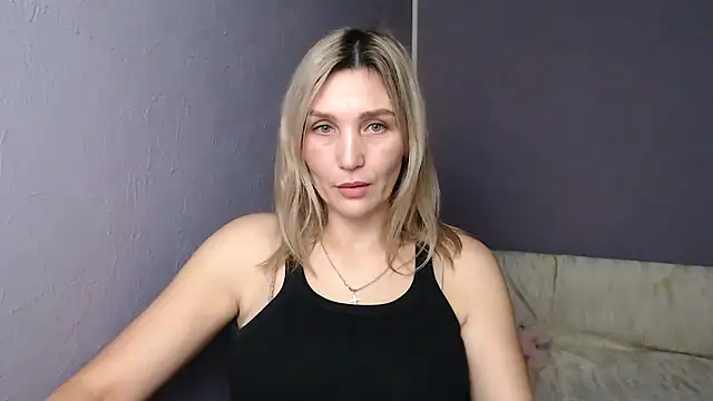 Snapshot of _sexy_lady chatting on 02.07.25 sexy lady online show from 02.07.25