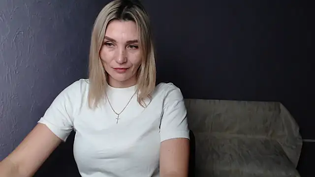Snapshot of _sexy_lady chatting on 02.10.25 sexy lady online show from 02.10.25