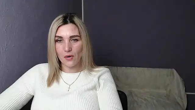 Snapshot of _sexy_lady chatting on 02.17.25 sexy lady online show from 02.17.25