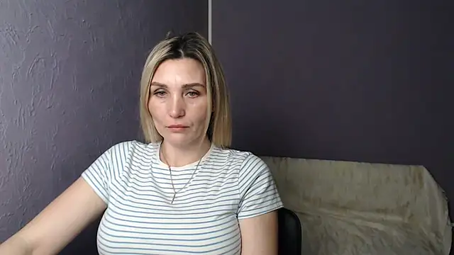 Snapshot of _sexy_lady chatting on 02.18.25 sexy lady online show from 02.18.25