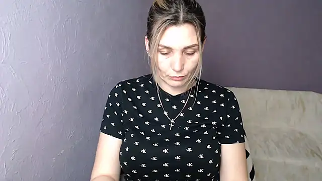 Snapshot of _sexy_lady chatting on 02.27.25 sexy lady online show from 02.27.25