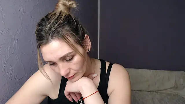Snapshot of _sexy_lady chatting on 03.06.25 sexy lady online show from 03.06.25
