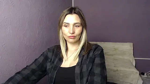 Snapshot of _sexy_lady chatting on 09.18.25 sexy lady online show from 09.18.25