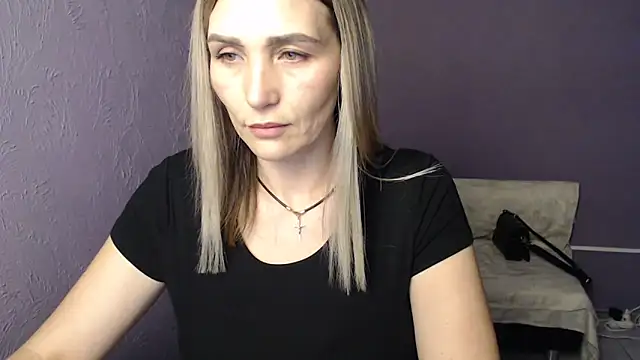 Snapshot of _sexy_lady chatting on 09.23.25 sexy lady online show from 09.23.25