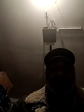 Snapshot of yasohw chatting on 01.30.25 yasohw online show from 01.30.25