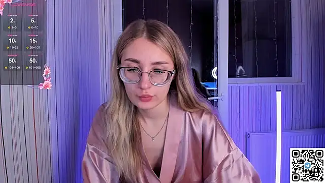 Snapshot of LivyyBossom chatting on 01.25.25 LivyyBossom online show from 01.25.25