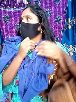 Hot Maleka online show from 02.02.25