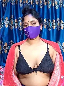 Hot Maleka online show from 02.16.25