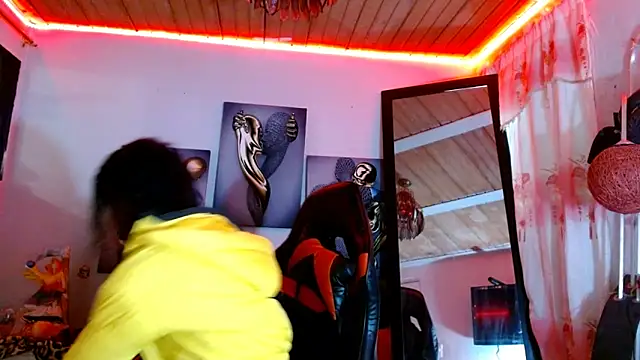 Maidi  online show from 09.12.25