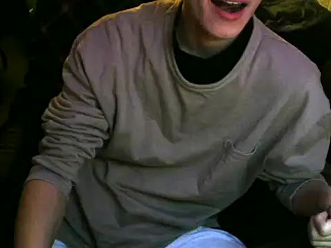 Snapshot of Ray175oo chatting on 01.11.25 Ray175oo online show from 01.11.25