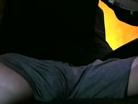 Snapshot of Ray175oo chatting on 01.19.25 Ray175oo online show from 01.19.25