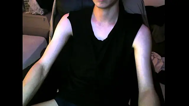 Snapshot of Ray175oo chatting on 09.17.25 Ray175oo online show from 09.17.25