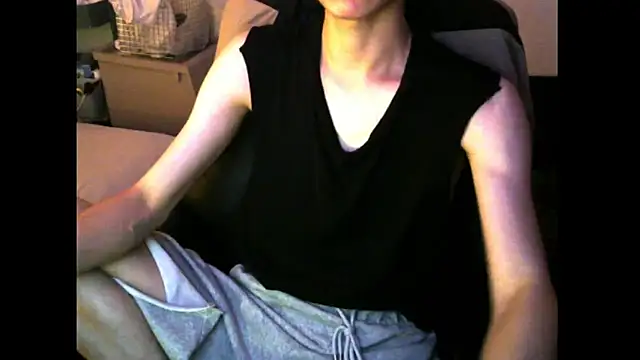 Snapshot of Ray175oo chatting on 09.27.25 Ray175oo online show from 09.27.25