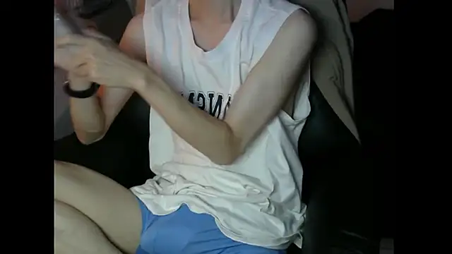 Snapshot of Ray175oo chatting on 10.01.25 Ray175oo online show from 10.01.25