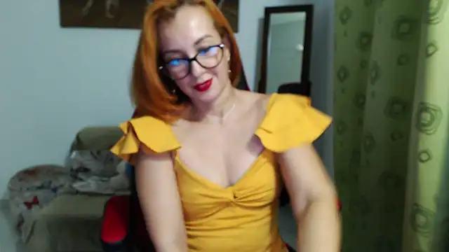 Snapshot of anitazarova chatting on 12.28.24 anitazarova online show from 12.28.24