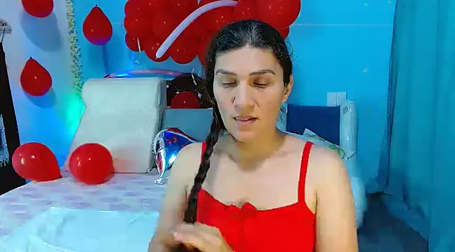 Snapshot of venus_swet_ chatting on 02.18.25 venus swet  online show from 02.18.25