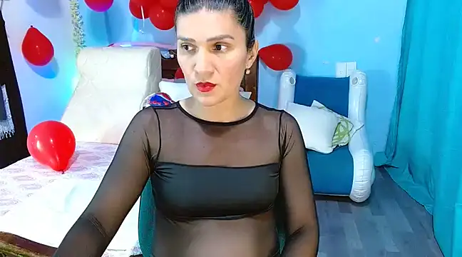 Snapshot of venus_swet_ chatting on 02.20.25 venus swet  online show from 02.20.25