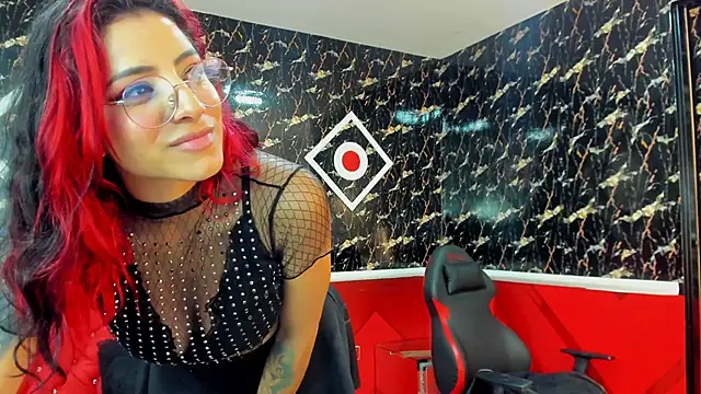 Snapshot of TAFITASLAVE chatting on 02.19.25 TAFITASLAVE online show from 02.19.25