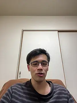 Snapshot of ryusei18570 chatting on 03.09.25 ryusei18570 online show from 03.09.25