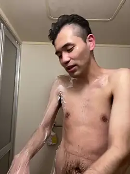 Snapshot of ryusei18570 chatting on 03.14.25 ryusei18570 online show from 03.14.25