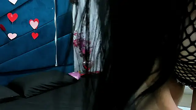 Snapshot of Giorgina_Simons chatting on 02.13.25 Giorgina Simons online show from 02.13.25