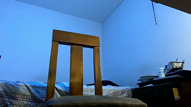 Snapshot of villanocat chatting on 02.23.25 villanocat online show from 02.23.25