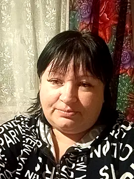 Snapshot of Marina376 chatting on 11.05.25 Marina376 online show from 11.05.25