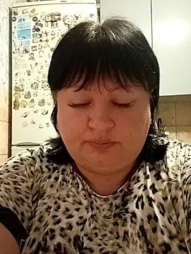 Snapshot of Marina376 chatting on 11.11.25 Marina376 online show from 11.11.25