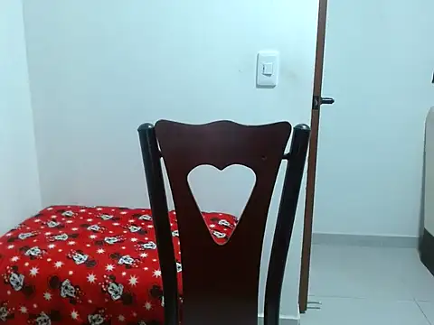 Snapshot of AllisonMillerHot chatting on 02.27.25 AllisonMillerHot online show from 02.27.25