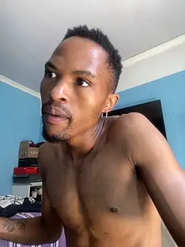 Snapshot of BlueIceCube chatting on 01.23.25 BlueIceCube online show from 01.23.25