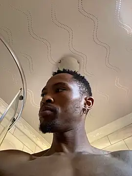 Snapshot of BlueIceCube chatting on 01.26.25 BlueIceCube online show from 01.26.25