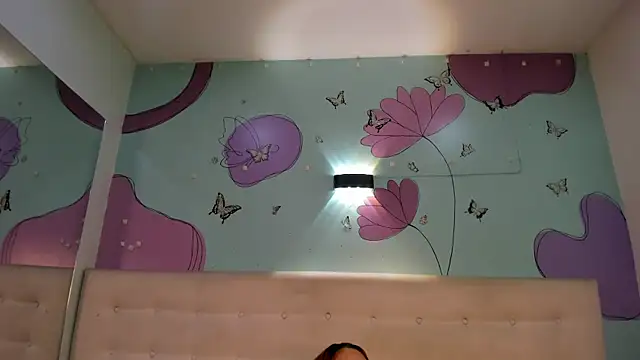 Snapshot of Candypoppy77 chatting on 02.27.25 Candypoppy77 online show from 02.27.25