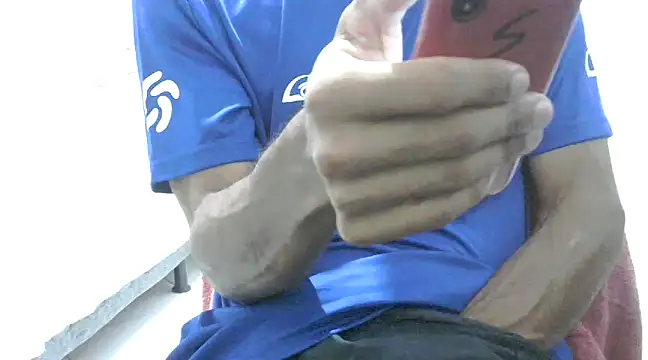 Snapshot of bbehemothh chatting on 02.14.25 bbehemothh online show from 02.14.25