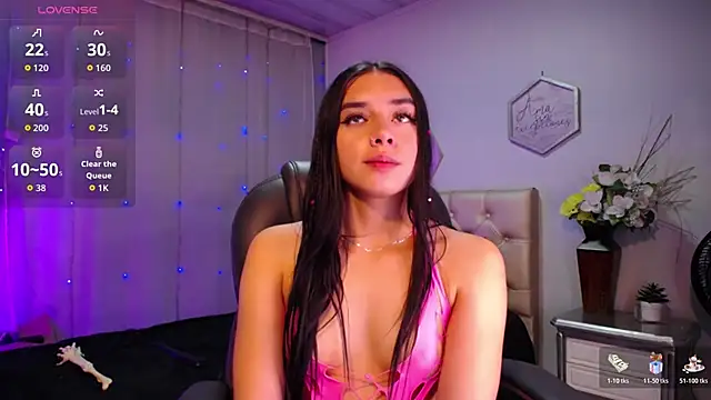 Kylie golden online show from 10.19.25