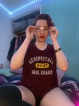Snapshot of Nina-Chick777 chatting on 10.02.25 Nina-Chick777 online show from 10.02.25