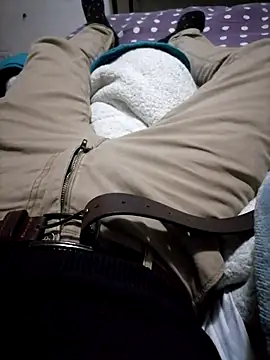 Snapshot of Lighto1 chatting on 09.12.25 Lighto1 online show from 09.12.25