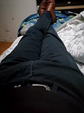 Snapshot of Lighto1 chatting on 10.24.25 Lighto1 online show from 10.24.25