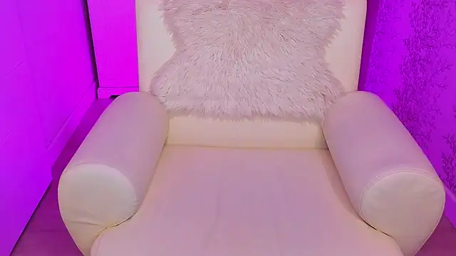 Ashley Rous online show from 01.07.25