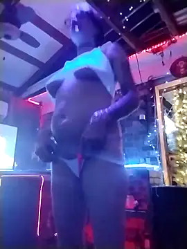 Snapshot of ivylee31 chatting on 03.15.25 ivylee31 online show from 03.15.25