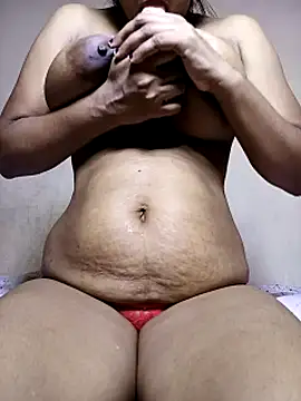 Snapshot of Anushka23 chatting on 03.03.25 Anushka23 online show from 03.03.25