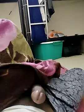 Snapshot of jonypl chatting on 01.10.25 jonypl online show from 01.10.25