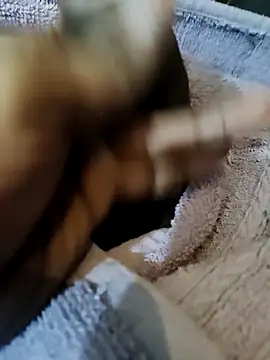 Snapshot of jonypl chatting on 03.12.25 jonypl online show from 03.12.25