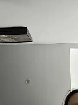 Snapshot of Lfeiji chatting on 03.17.25 Lfeiji online show from 03.17.25