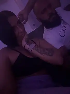 Snapshot of IntiMia chatting on 12.08.24 IntiMia online show from 12.08.24