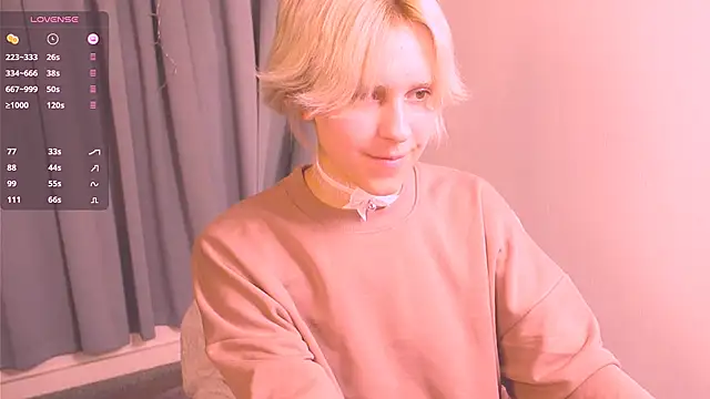 Snapshot of edward_holy chatting on 12.09.24 edward holy online show from 12.09.24